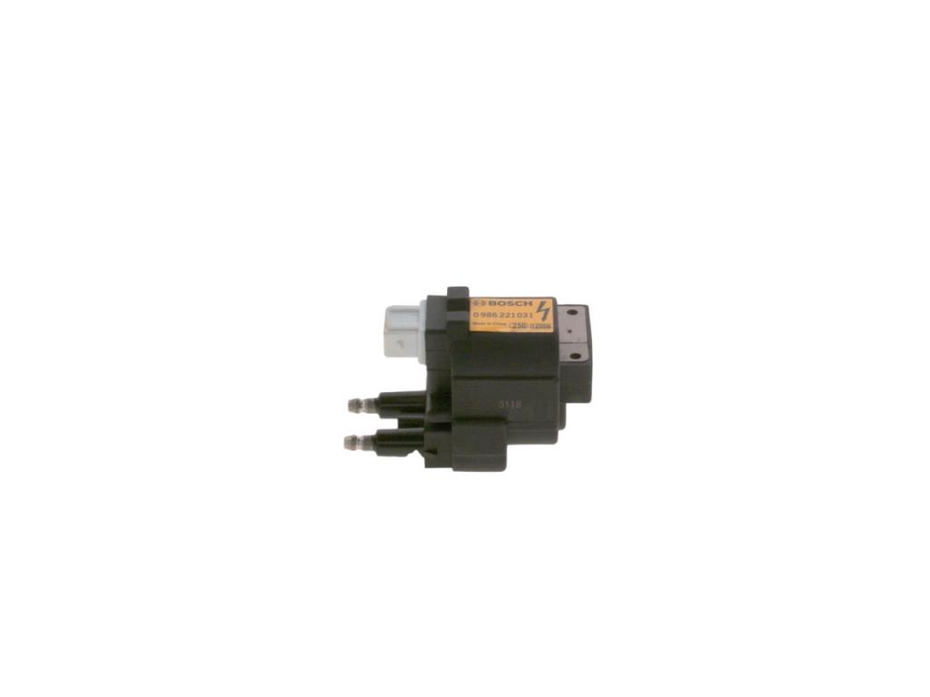 Bobine d'allumage BOSCH ref. 0 986 221 031