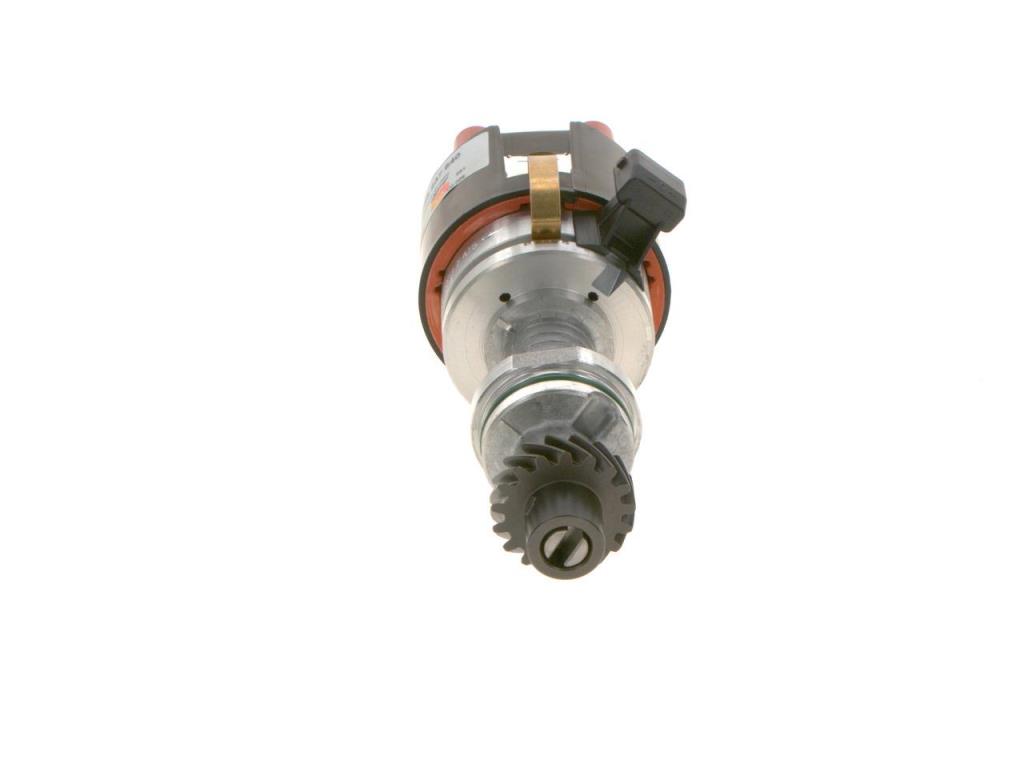 Distributeur d'allumage BOSCH ref. 0 986 237 640
