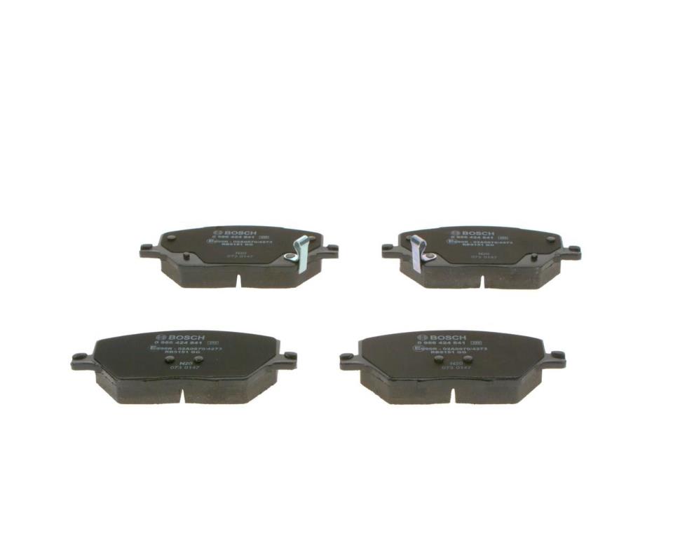Jeu de 4 plaquettes de frein BOSCH ref. 0 986 424 841
