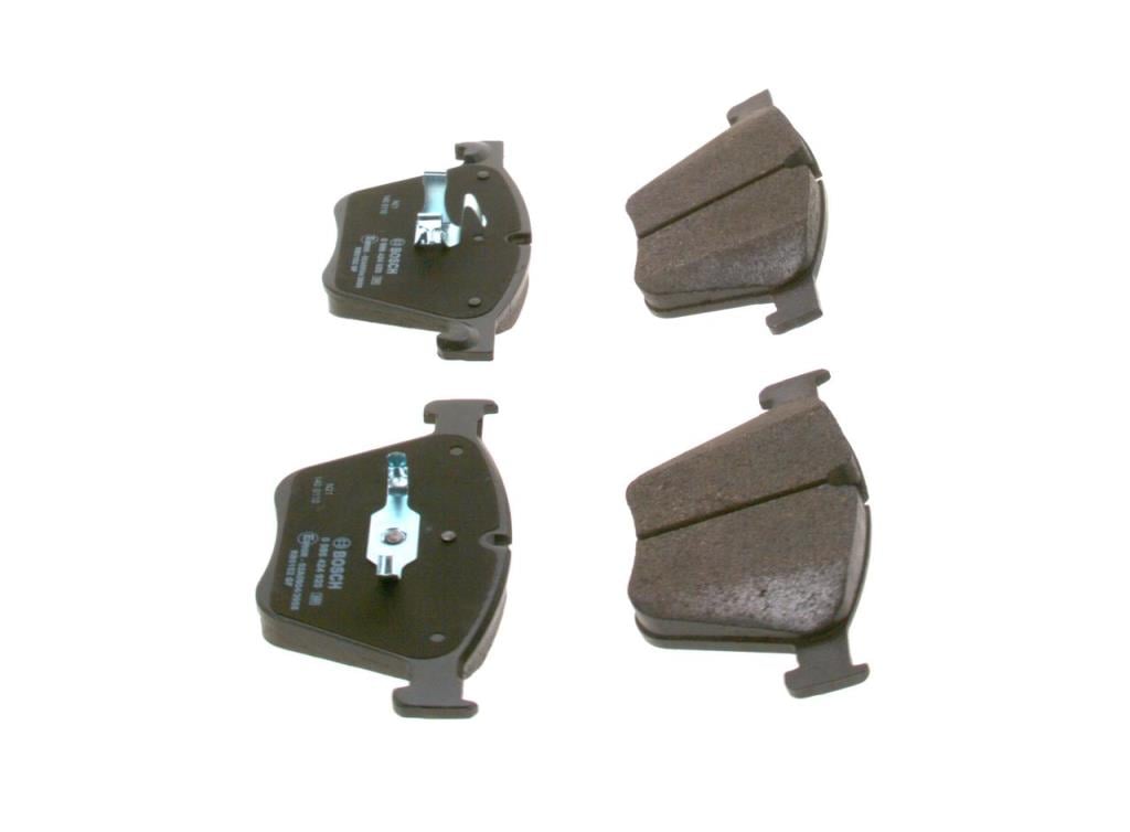 Jeu de 4 plaquettes de frein BOSCH ref. 0 986 424 920