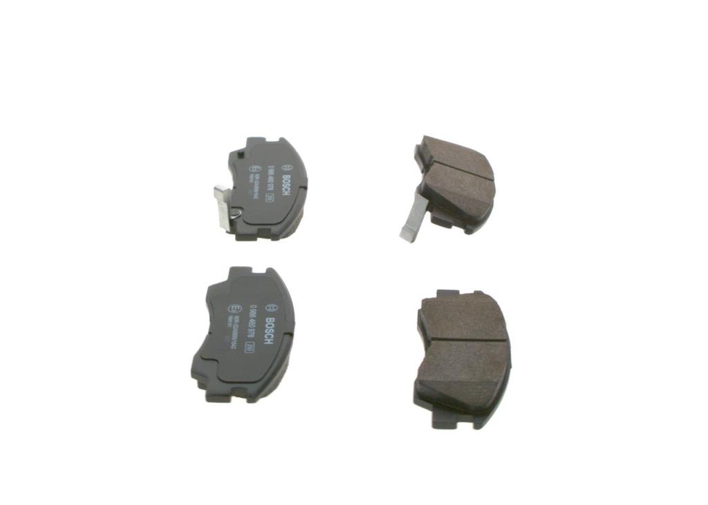Jeu de 4 plaquettes de frein BOSCH ref. 0 986 460 978