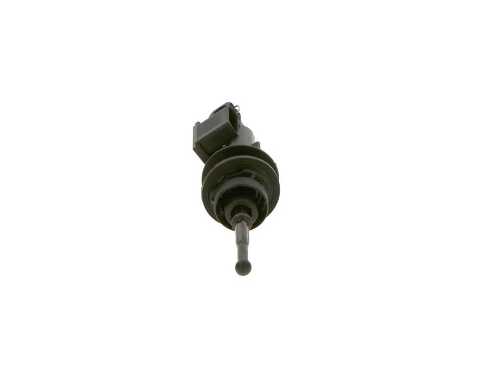 Emetteur d'embrayage (Cylindre émetteur de débrayage) BOSCH ref. 0 986 486 153