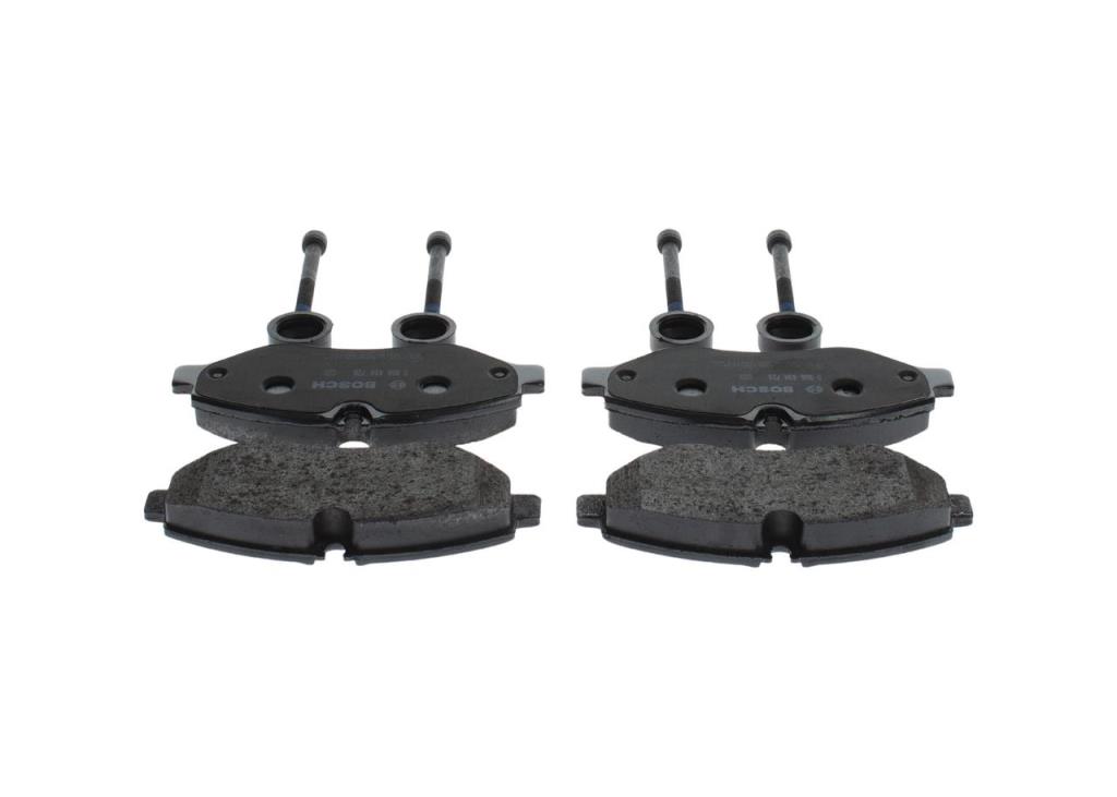 Jeu de 4 plaquettes de frein BOSCH ref. 0 986 494 728