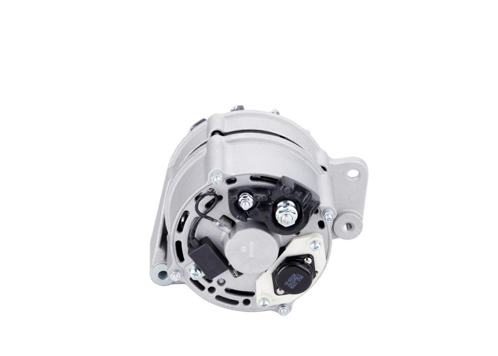 Alternateur BOSCH ref. 1 986 A00 757