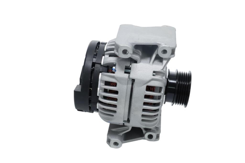 Alternateur BOSCH 1 986 A00 825