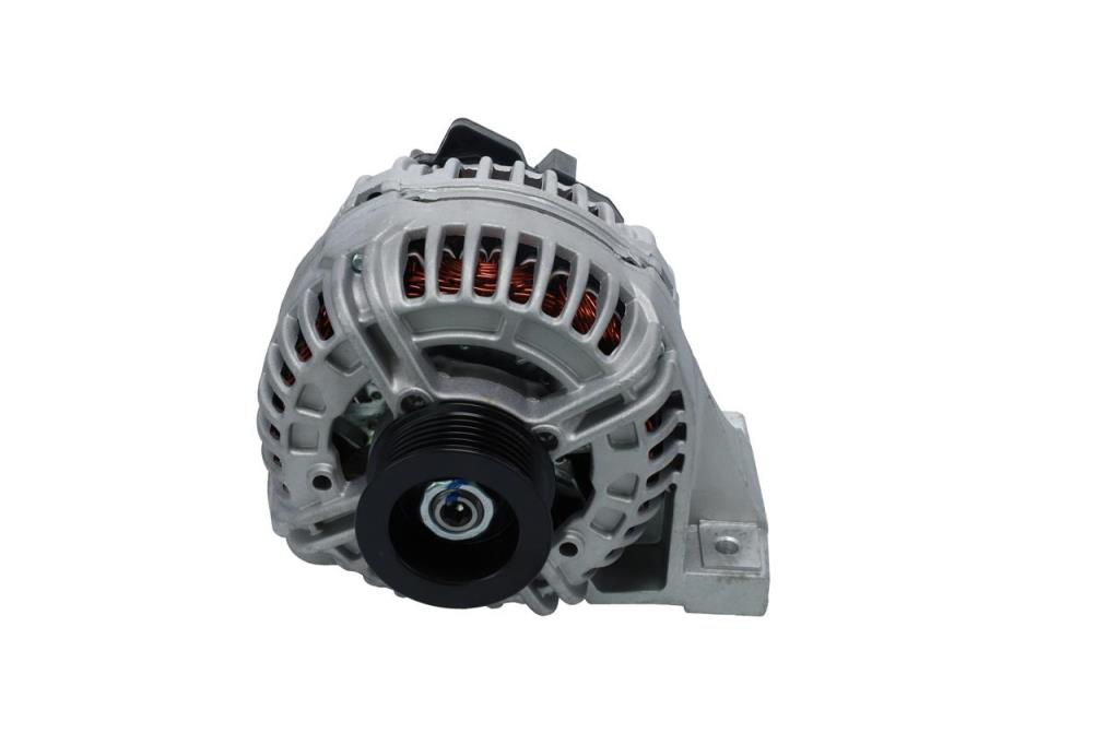 Alternateur BOSCH 1 986 A00 864