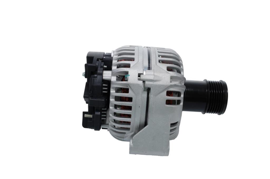 Alternateur BOSCH 1 986 A00 882