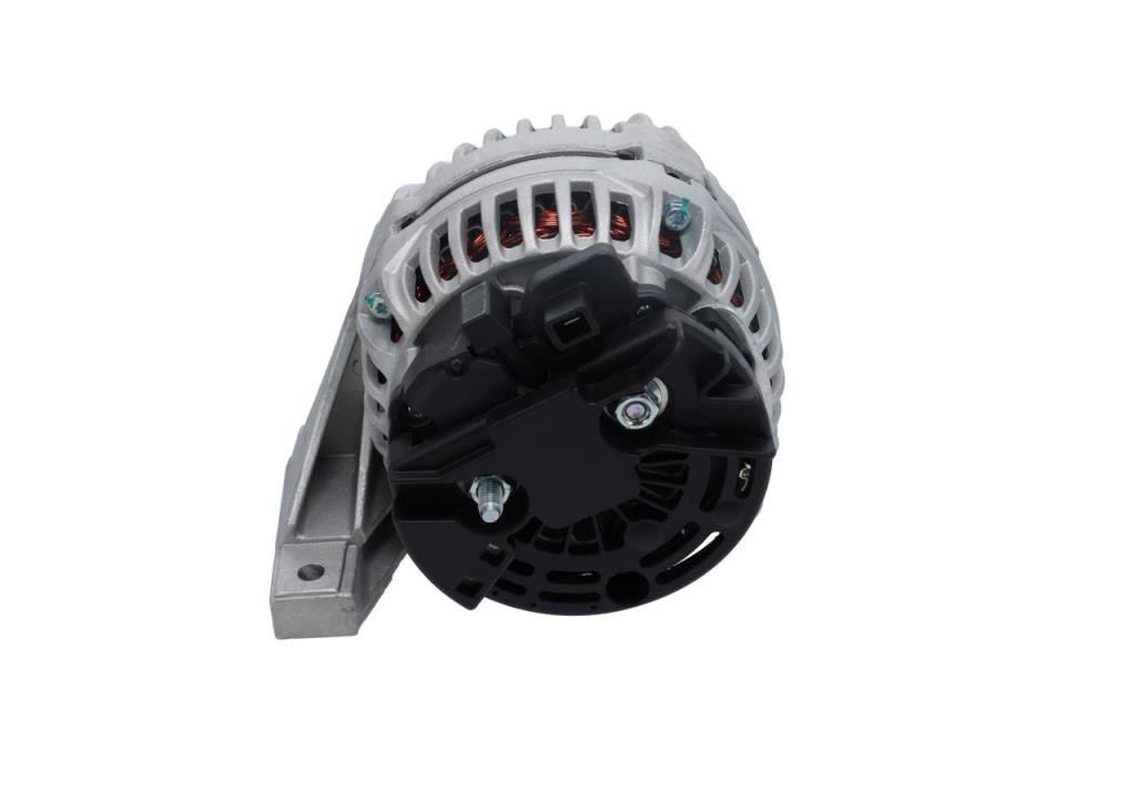 Alternateur BOSCH 1 986 A00 890