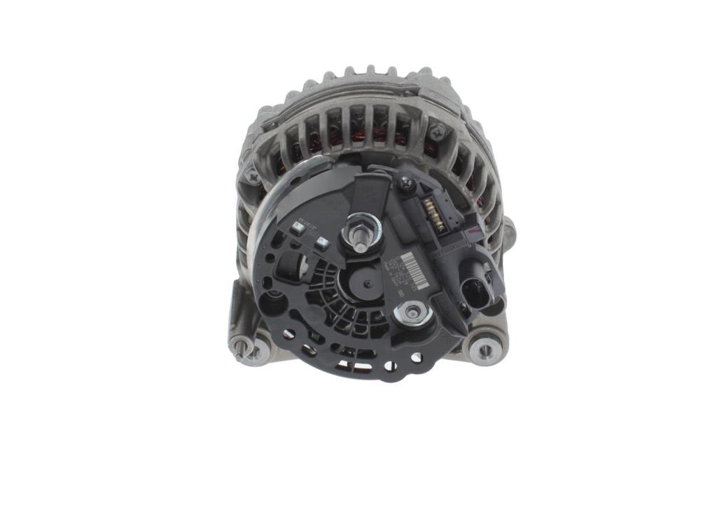 Alternador BOSCH ref. 1 986 A00 902