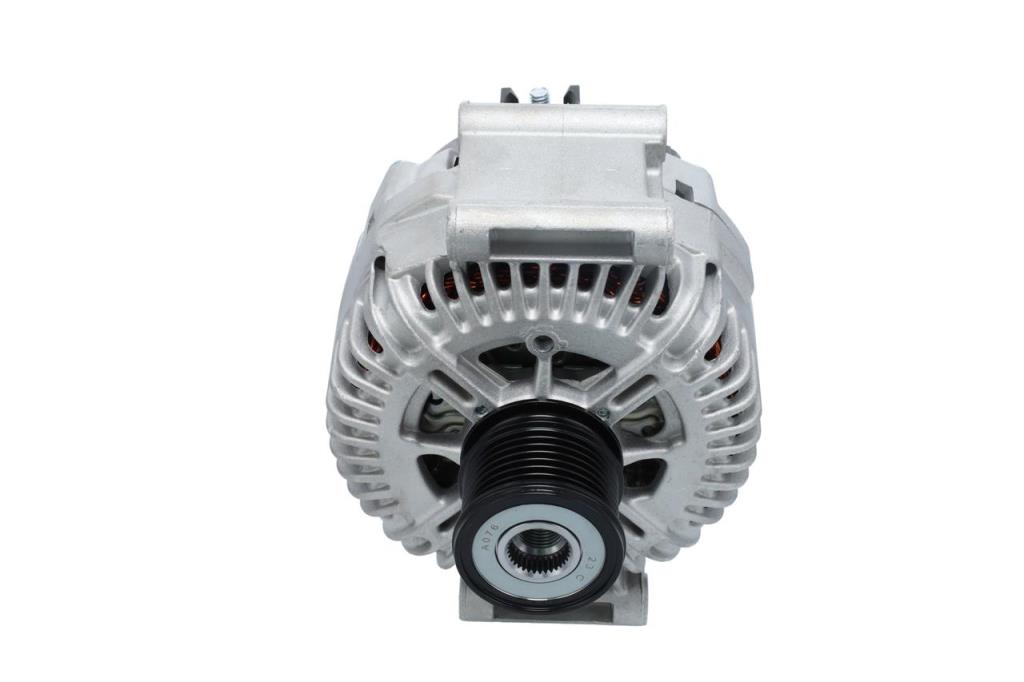 Alternador BOSCH ref. 1 986 A01 209