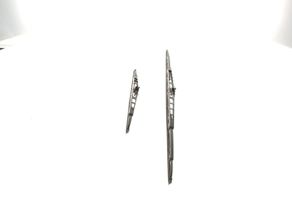 Balai d'essuie-glace (Essuie glace) BOSCH 654 - ref. 3 397 010 299