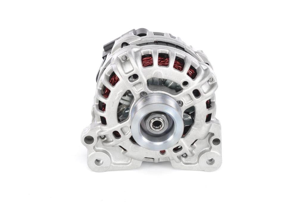 Alternateur BOSCH F 000 BL0 6A0