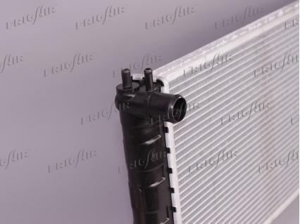 Radiateur moteur (Radiateur de refroidissement) Frig Air S.p.A. ref. 0107.3123
