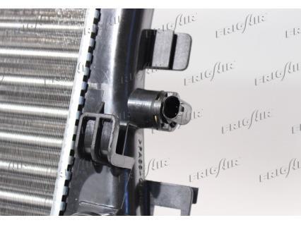 Radiateur moteur (Radiateur de refroidissement) Frig Air S.p.A. 0107.3137