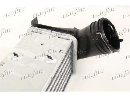 Intercooler, échangeur (Refroidisseur d'air) Frig Air S.p.A. ref. 0702.3007