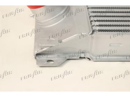 Intercooler, échangeur (Refroidisseur d'air) Frig Air S.p.A. 0704.3133