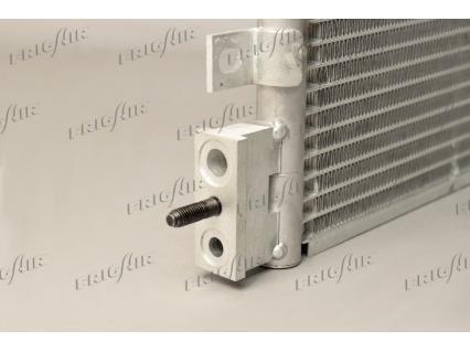 Condenseur, climatisation (Radiateur de climatisation) Frig Air S.p.A. ref. 0807.2051