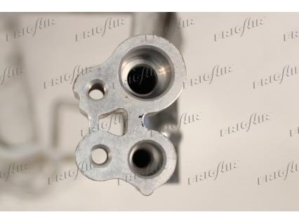 Condenseur, climatisation (Radiateur de climatisation) Frig Air S.p.A. ref. 0825.3025