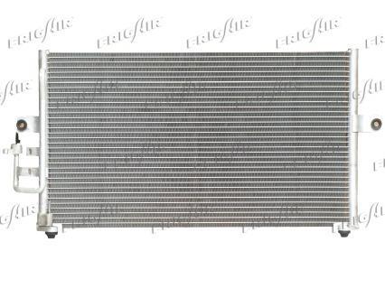 Condenseur, climatisation (Radiateur de climatisation) Frig Air S.p.A. ref. 0828.3030