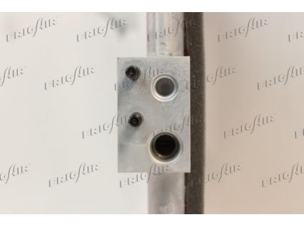 Condenseur, climatisation (Radiateur de climatisation) Frig Air S.p.A. ref. 0828.3049