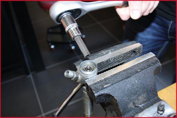 Extracteur d'injecteur KS TOOLS 152.1057