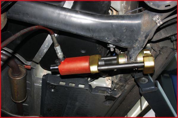 Extracteur de silentbloc échappement KS TOOLS 440.0210