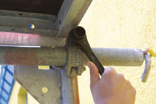 Clé KS TOOLS 522.2427