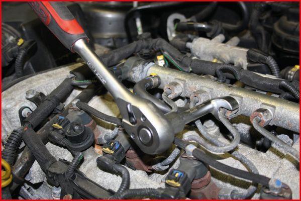 Douille longue pour injecteur diesel piloté KS TOOLS ref. 913.1214