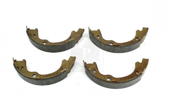Jeu de 4 mâchoires de frein (Garniture de frein à tambour) NIPPON PIECES SERVICES ref. H350I38