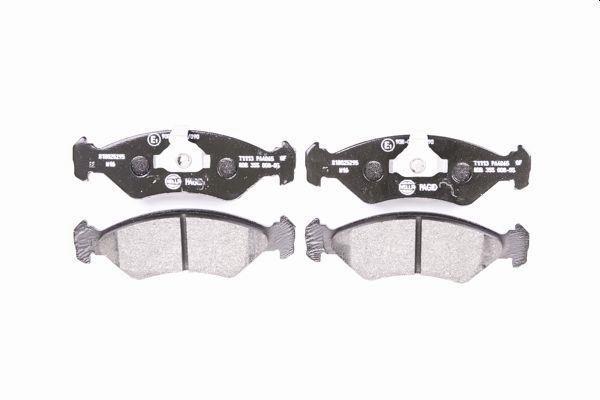 Jeu de 4 plaquettes de frein HELLA PAGID 8DB 355 008-051