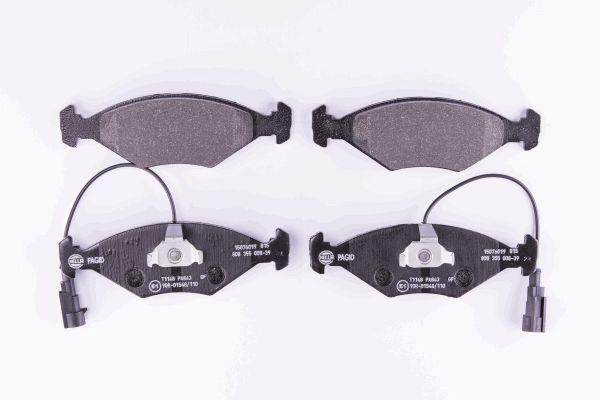 Jeu de 4 plaquettes de frein HELLA PAGID 8DB 355 008-391
