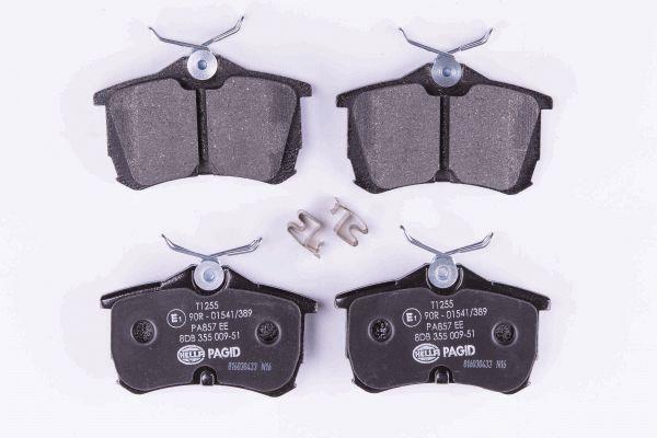 Jeu de 4 plaquettes de frein HELLA PAGID 8DB 355 009-511