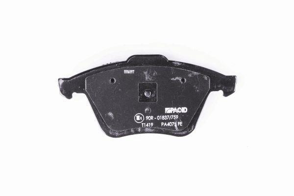 Jeu de 4 plaquettes de frein HELLA PAGID 8DB 355 011-051