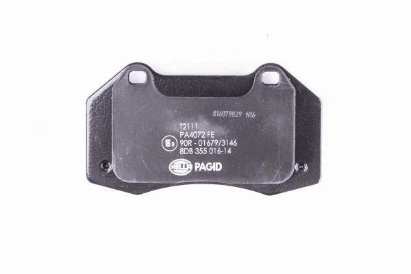Jeu de 4 plaquettes de frein HELLA PAGID 8DB 355 016-141 Jeu de 4 plaquettes de frein HELLA PAGID 8DB 355 016-141
