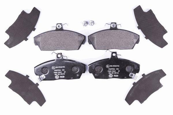 Jeu de 4 plaquettes de frein HELLA PAGID 8DB 355 018-031
