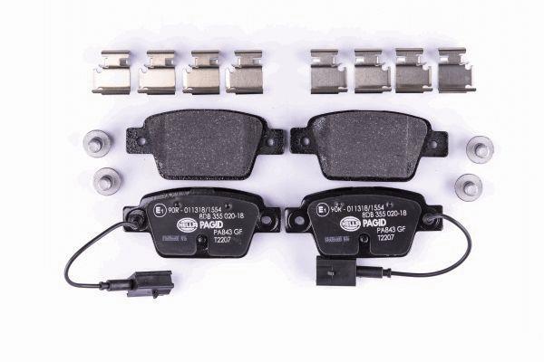 Jeu de 4 plaquettes de frein HELLA PAGID 8DB 355 020-181