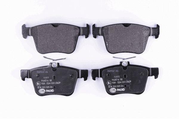 Jeu de 4 plaquettes de frein HELLA PAGID 8DB 355 020-261