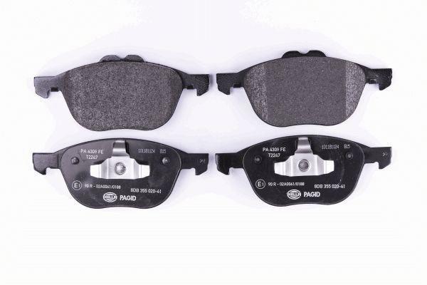 Jeu de 4 plaquettes de frein HELLA PAGID 8DB 355 020-411