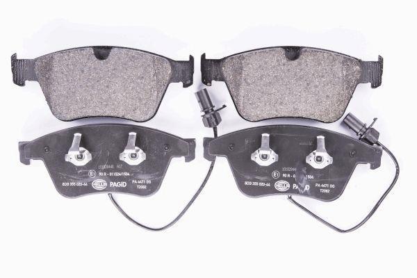 Jeu de 4 plaquettes de frein HELLA PAGID 8DB 355 020-441