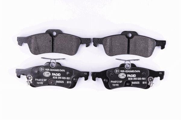 Jeu de 4 plaquettes de frein HELLA PAGID 8DB 355 020-501