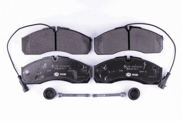 Jeu de 4 plaquettes de frein HELLA PAGID 8DB 355 020-711