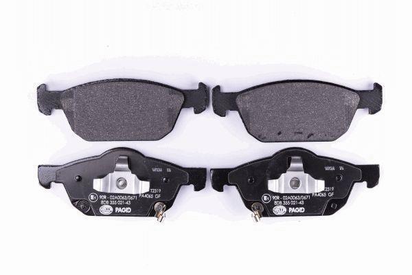 Jeu de 4 plaquettes de frein HELLA PAGID 8DB 355 021-431