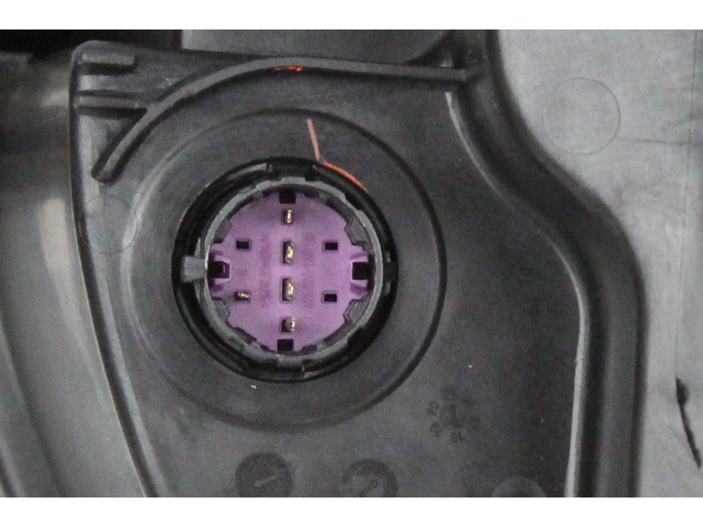 Phare avant (Projecteur principal) ABAKUS 661-1177RMLDEM2