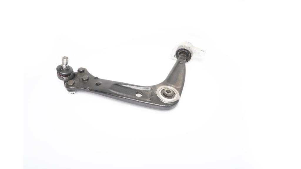 Triangle de suspension SKF VKDS 323123 B