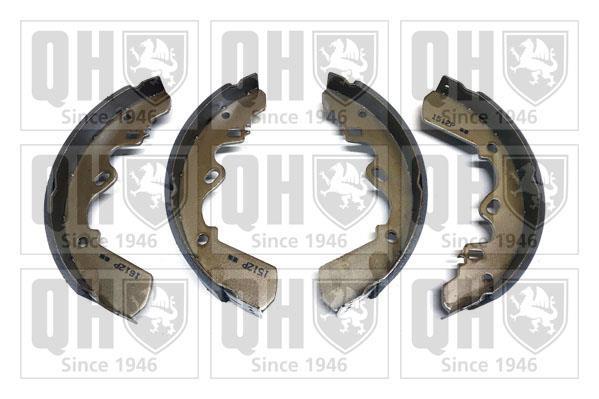Jeu de 4 mâchoires de frein (Garniture de frein à tambour) QUINTON HAZELL ref. BS735
