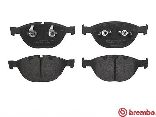 Jeu de 4 plaquettes de frein BREMBO ref. P 06 047