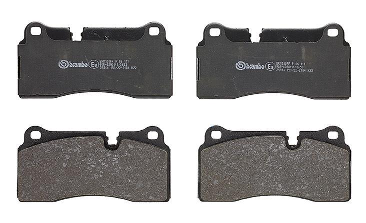 Jeu de 4 plaquettes de frein BREMBO ref. P 06 111