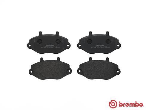 Jogo de 4 pastilhas de travão BREMBO P 24 033