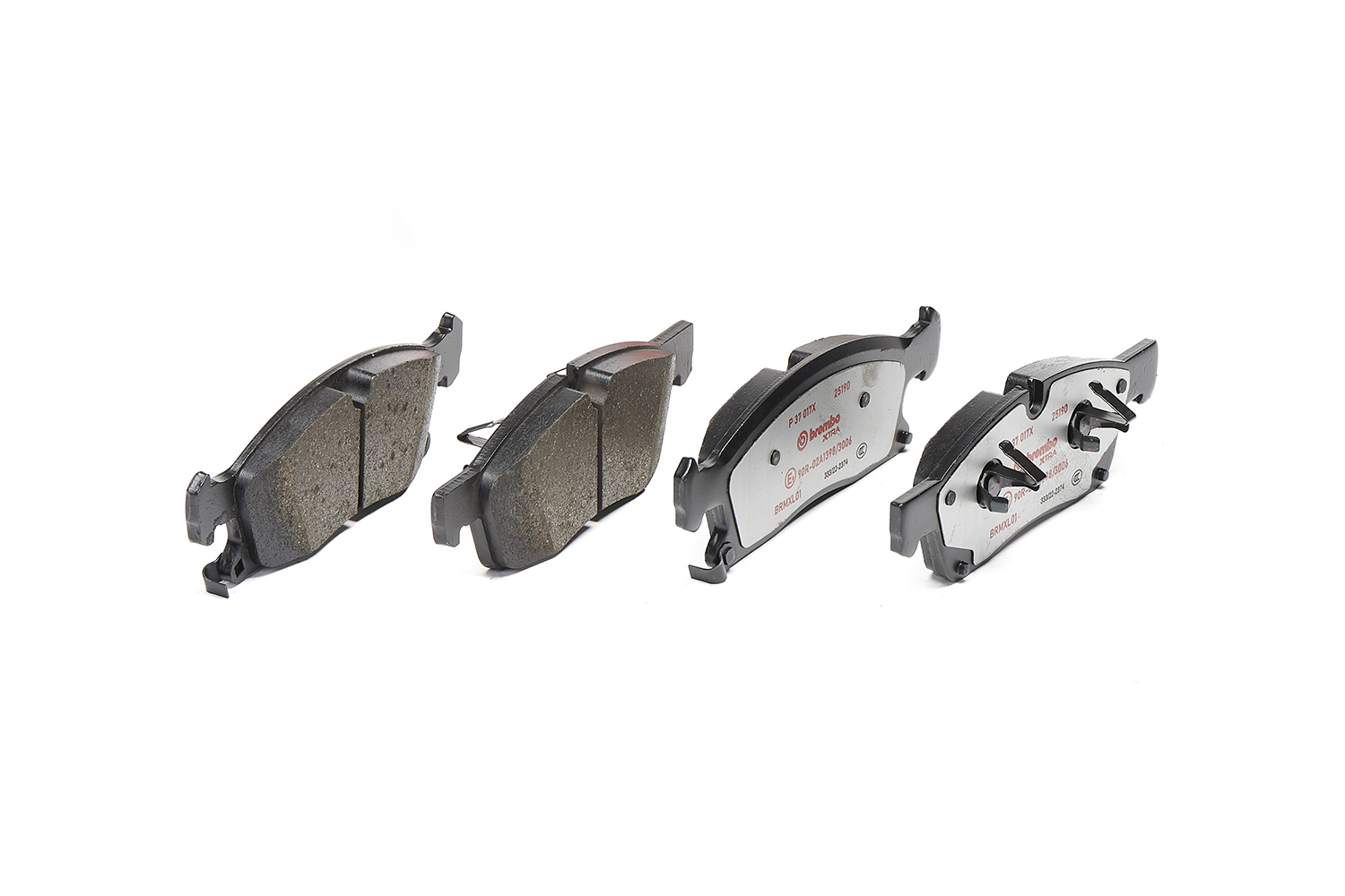 Jogo de 4 pastilhas de travão BREMBO ref. P 37 017X