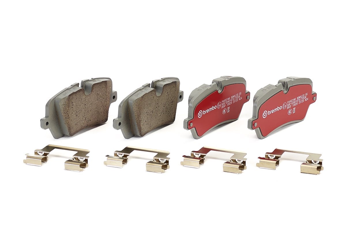 Jogo de 4 pastilhas de travão BREMBO ref. P44021NX